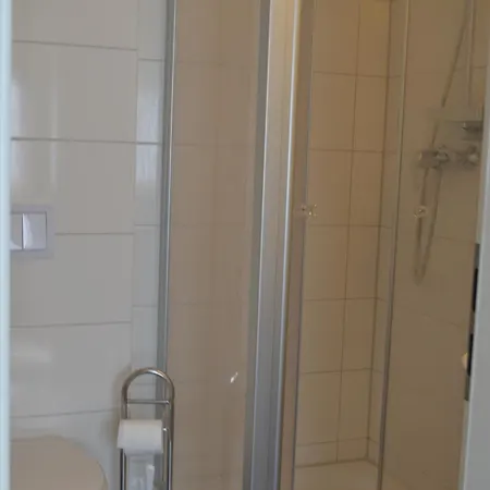 Guest house Hass